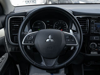 Mitsubishi Outlander foto 10