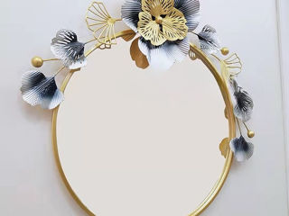 oglinda rotunda cu flori metalice foto 1