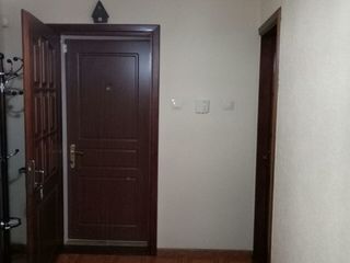 Apartament cu 3 camere, 73 m², Botanica, Chișinău foto 3