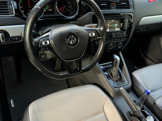 Volkswagen Jetta foto 6