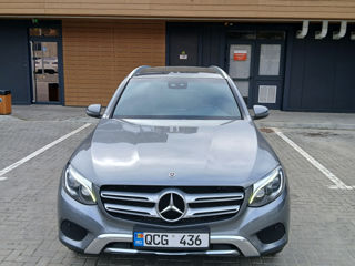 Mercedes GLC foto 2