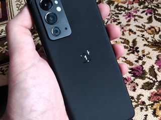 OnePlus 9RT