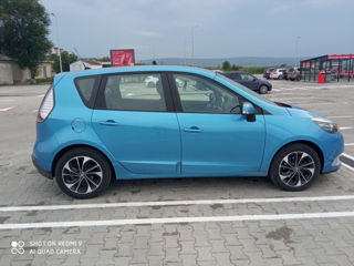 Renault Scenic foto 1