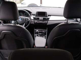 BMW 2 Series foto 4