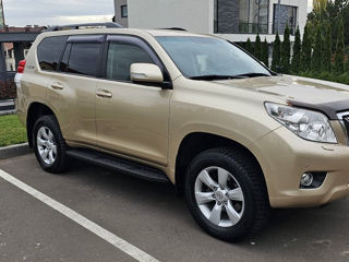 Toyota Land Cruiser Prado foto 2