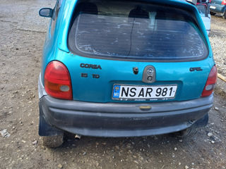 Opel Corsa foto 2