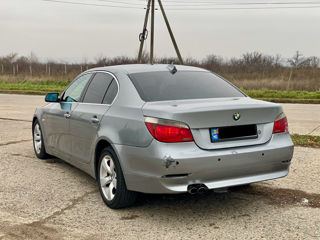 BMW 5 Series foto 4