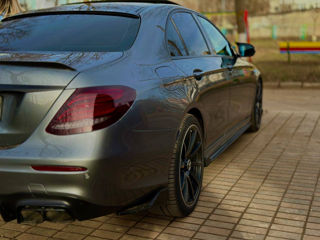 Mercedes E-Class foto 4