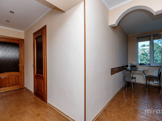 Apartament cu 2 camere, 48 m², Buiucani, Chișinău foto 8