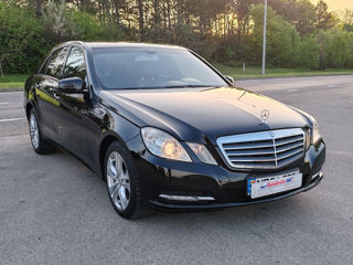 Mercedes E-Class foto 10