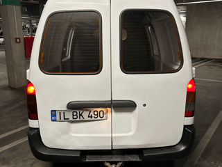 Nissan Serena foto 4