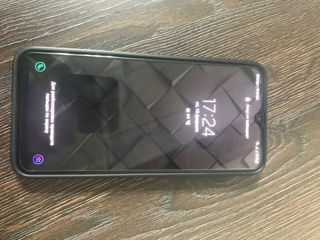 Samsung A20 идеальный.Весь комплект.