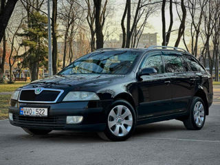 Skoda Octavia foto 3