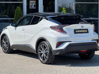 Toyota C-HR foto 4