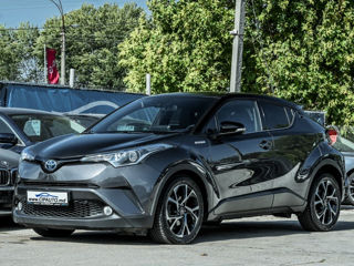 Toyota C-HR foto 1