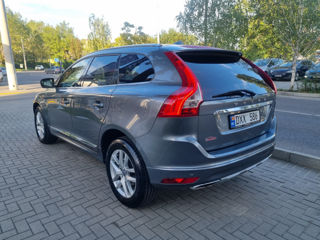 Volvo XC60 foto 7