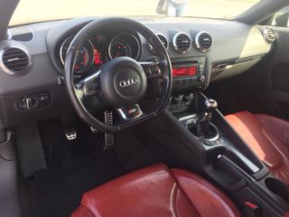 Audi TT foto 1