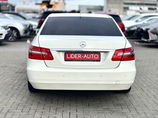 Mercedes E-Class foto 5