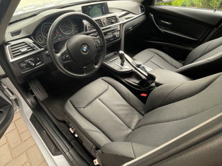 BMW 3 Series foto 12