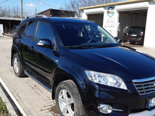 Toyota Rav 4 фото 5