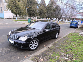 Mercedes C-Class