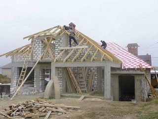 Constructii case ! Reparatii durabile.