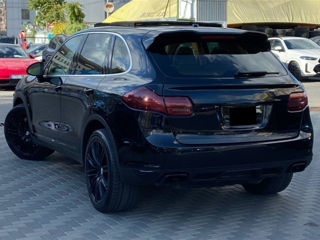 Porsche Cayenne foto 2