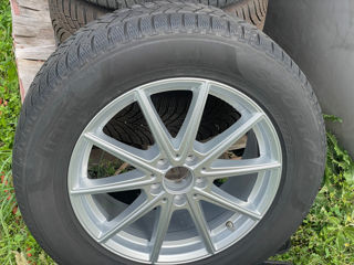 235 /60 R 18 foto 4