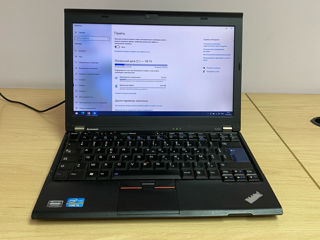 Ноутбук Lenovo ThinkPad X220 с наушниками и колонками foto 8