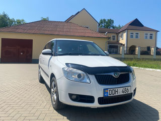 Skoda Fabia фото 0