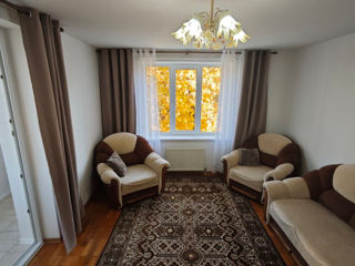 Apartament cu 3 camere, 74 m², Râșcani, Chișinău foto 4