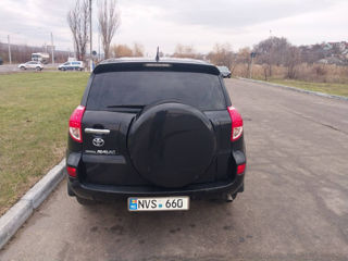 Toyota Rav 4 foto 8