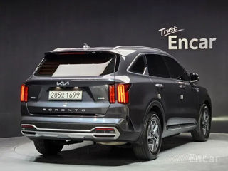 KIA Sorento фото 1
