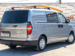 Hyundai H300 cu TVA foto 5