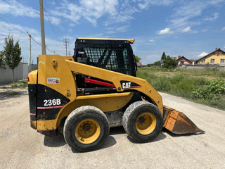 CAT 236B, 2006 foto 5