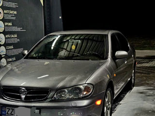 Nissan Maxima foto 2