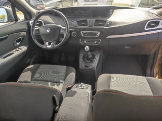 Renault Grand Scenic foto 8