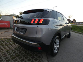 Peugeot 3008 foto 3