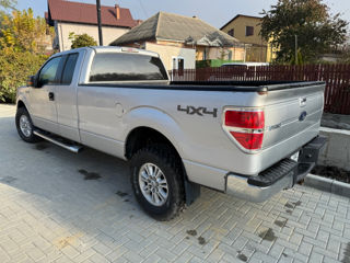 Ford F-150 foto 6