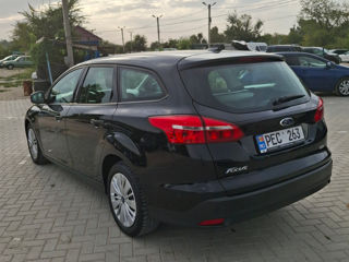 Ford Focus foto 2