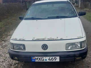 Volkswagen Passat foto 2