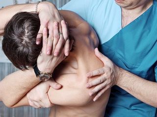 Получше чем у других процедуры: массаж спины,терапия, вытяжение-тракция,электрофорез,амплипульс,врач foto 3