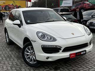 Porsche Cayenne foto 4