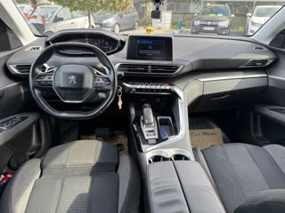 Peugeot 5008 foto 8