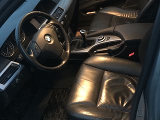 BMW 5 Series foto 6