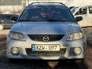 Mazda Protege foto 2