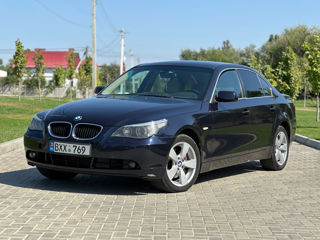 BMW 5 Series foto 3