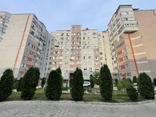 Apartament cu 2 camere, 65 m², Poșta Veche, Chișinău