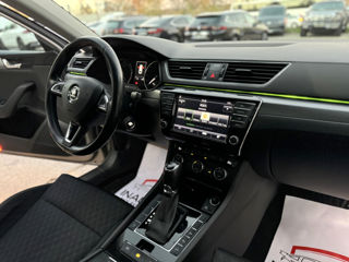 Skoda Superb foto 9