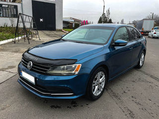 Volkswagen Jetta foto 8